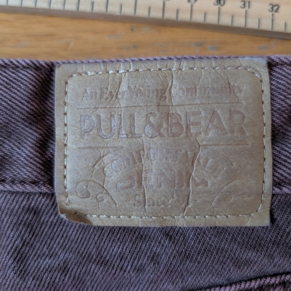 37. Pull&Bear Chocolate Denim Shorts - Picture 5 of 5